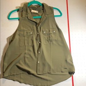 sleeveless button down shirt